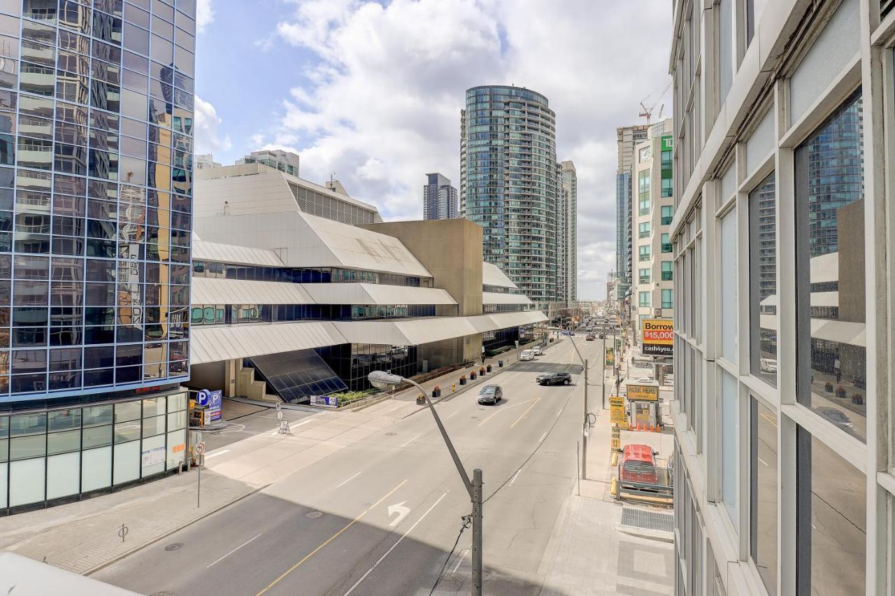 Planurstay Brillant 2Br & 2Bth - 300 Front Street West Τορόντο Εξωτερικό φωτογραφία
