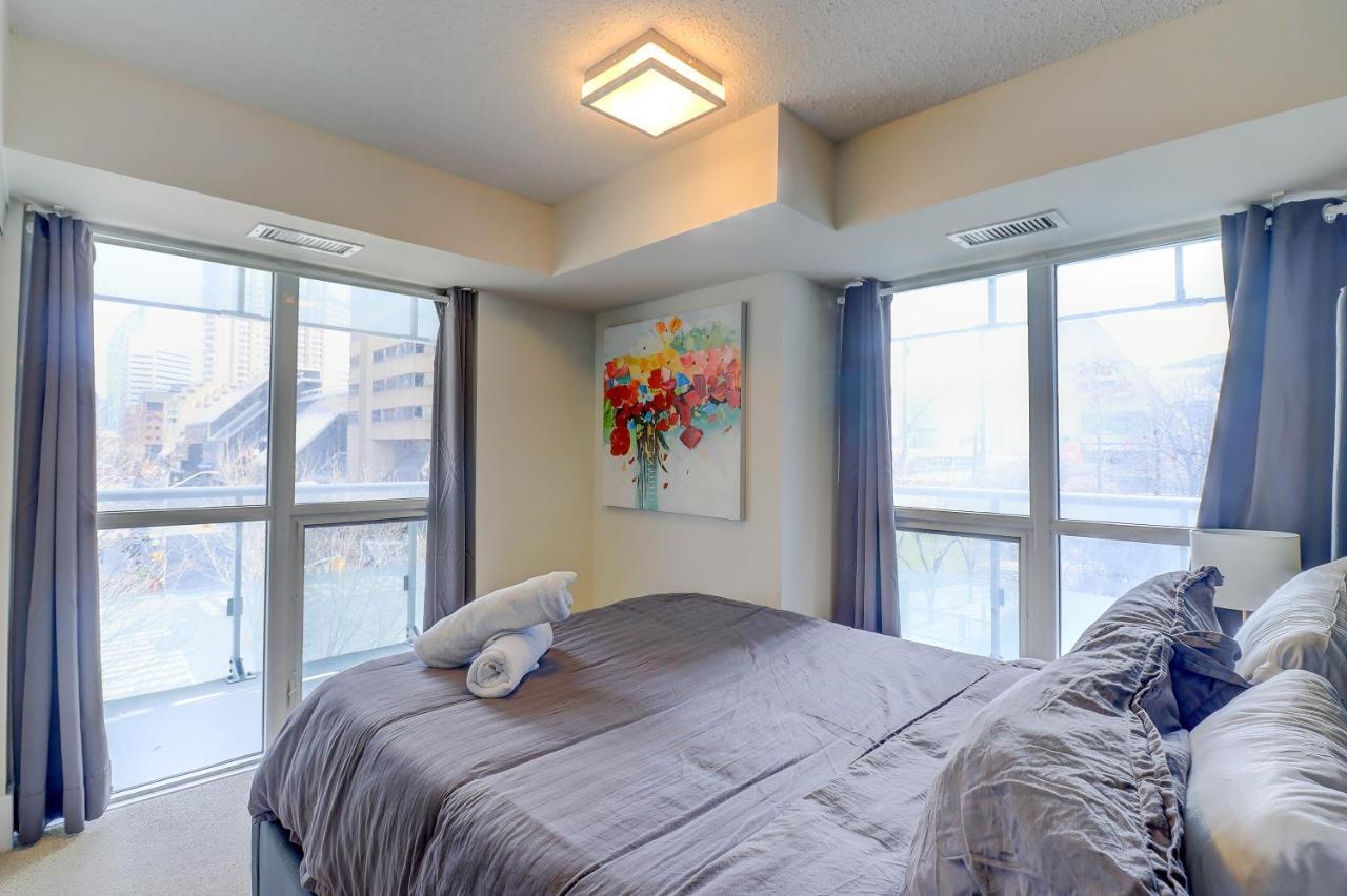 Planurstay Brillant 2Br & 2Bth - 300 Front Street West Τορόντο Εξωτερικό φωτογραφία